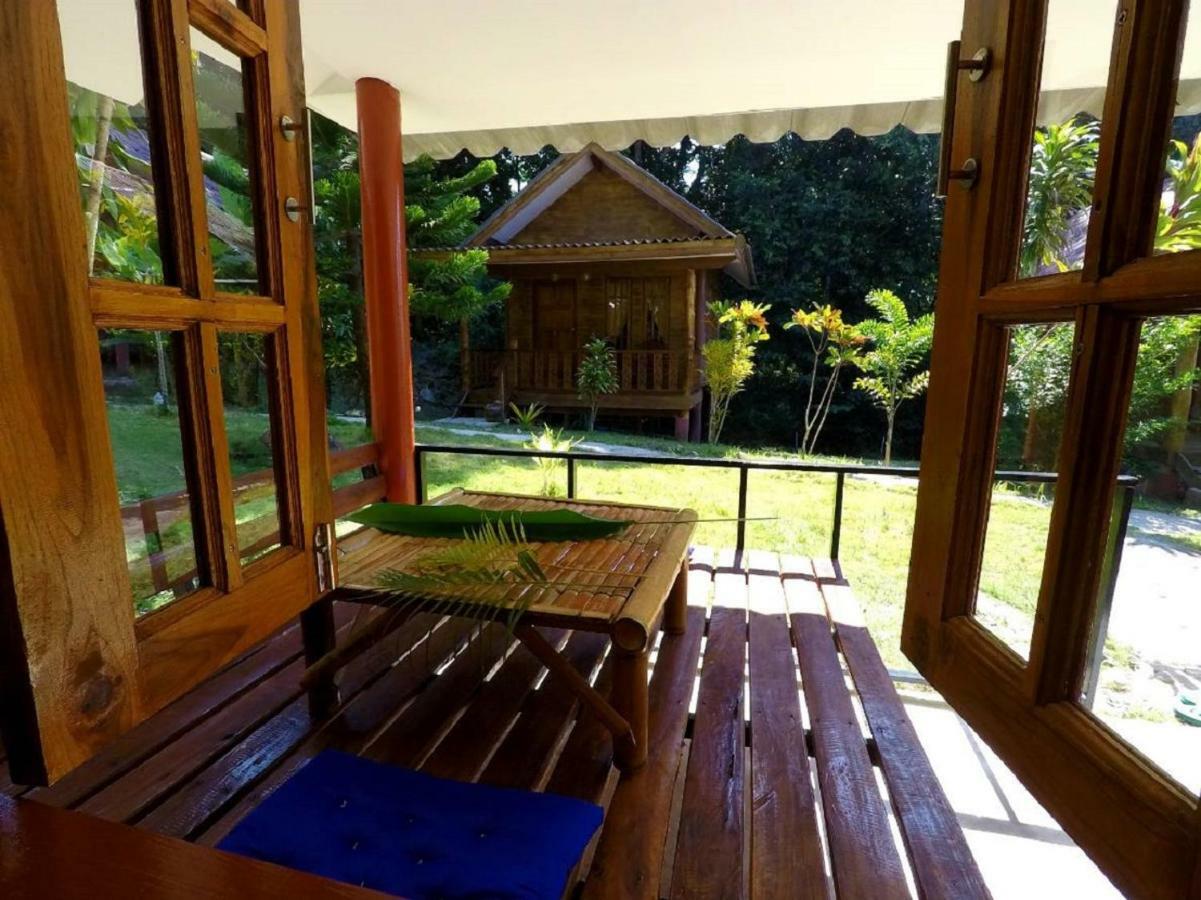 Koh Jum Coral Bay Resort מראה חיצוני תמונה
