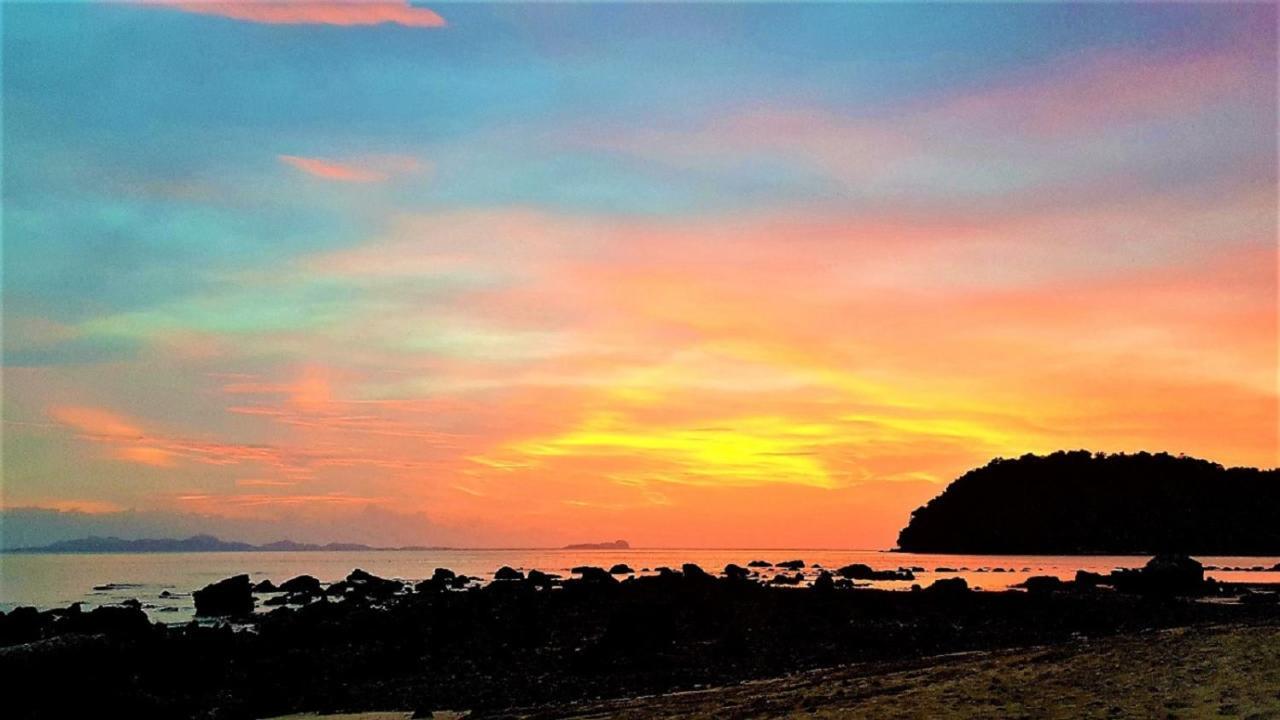 Koh Jum Coral Bay Resort מראה חיצוני תמונה