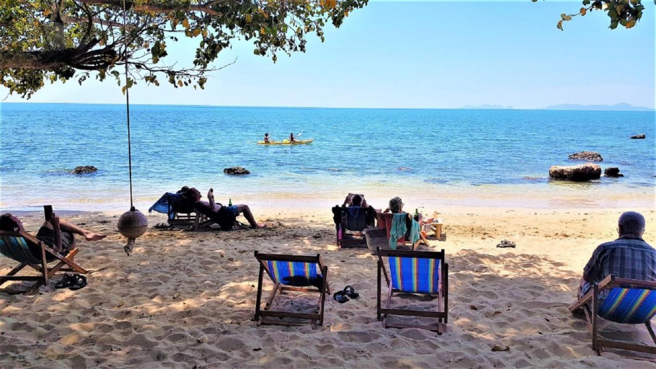 Koh Jum Coral Bay Resort מראה חיצוני תמונה