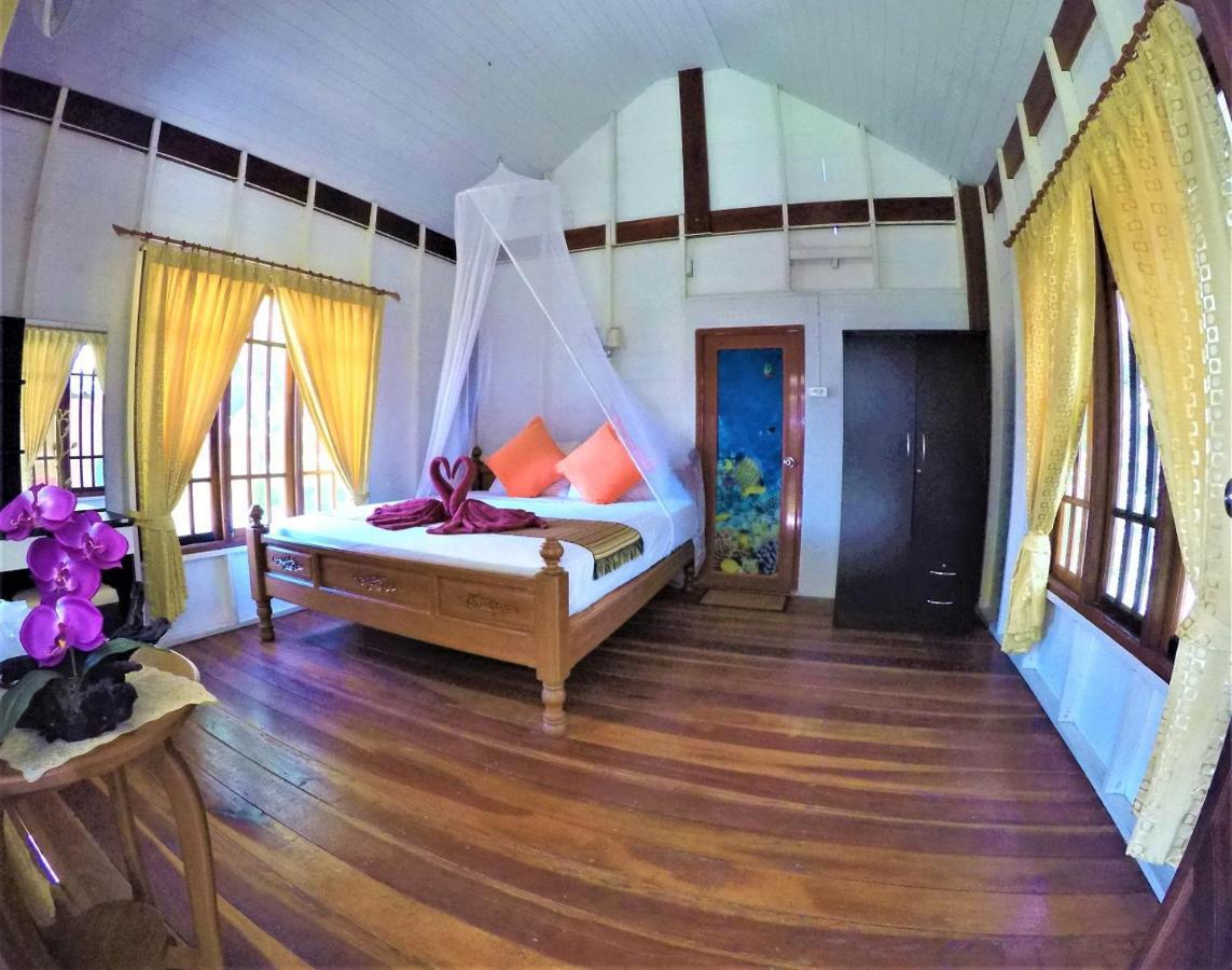 Koh Jum Coral Bay Resort מראה חיצוני תמונה